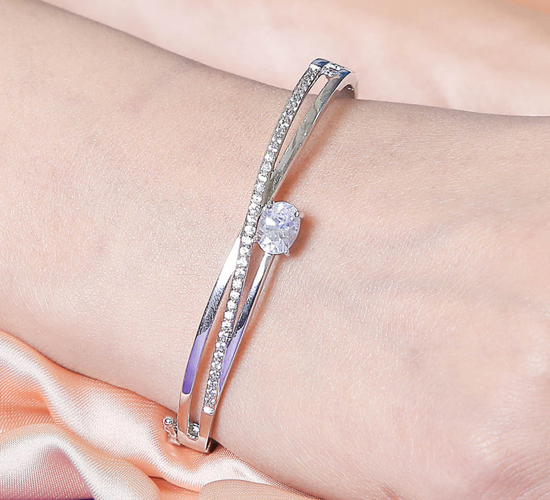 Solitaire Style - Silver Cuff Bracelet