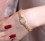 Graceful Golden Chain Bracelet