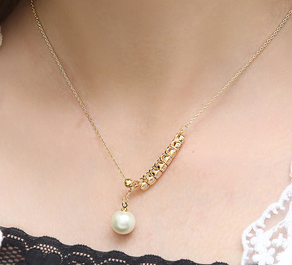 Dropping Pearl Pendant - Golden