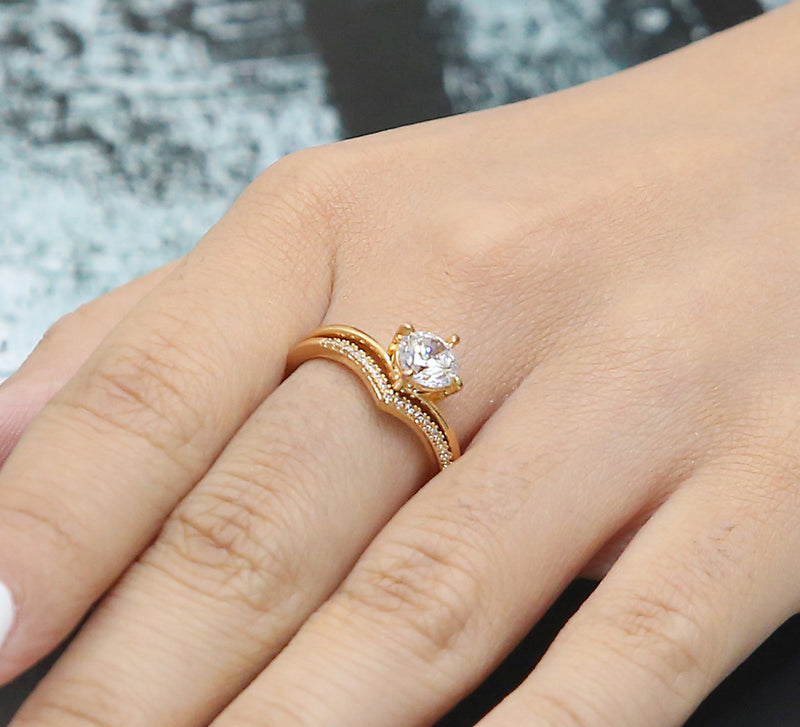 Princess Wishbone Couple Ring – Golden