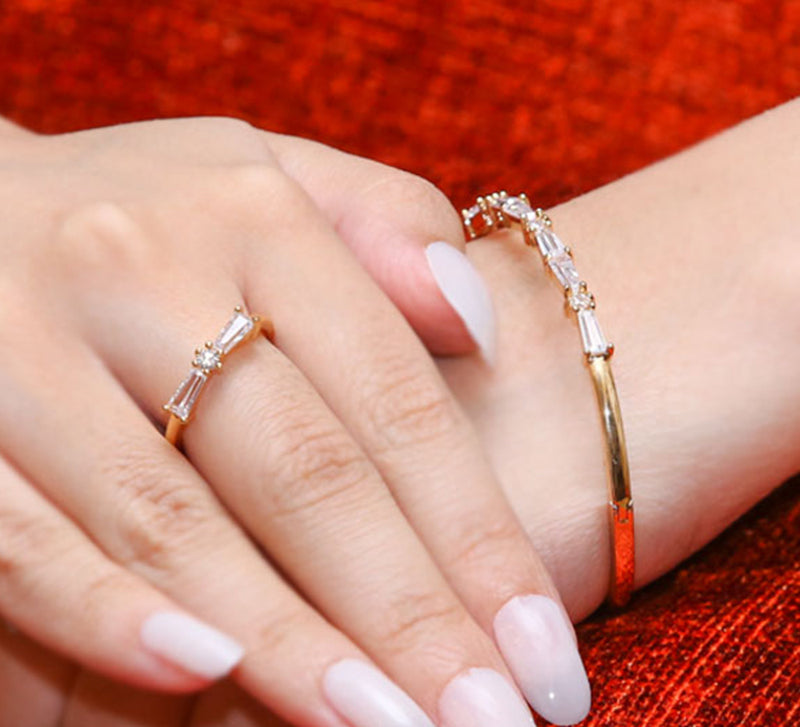 Cuff Bracelet with Ring - Mahroze