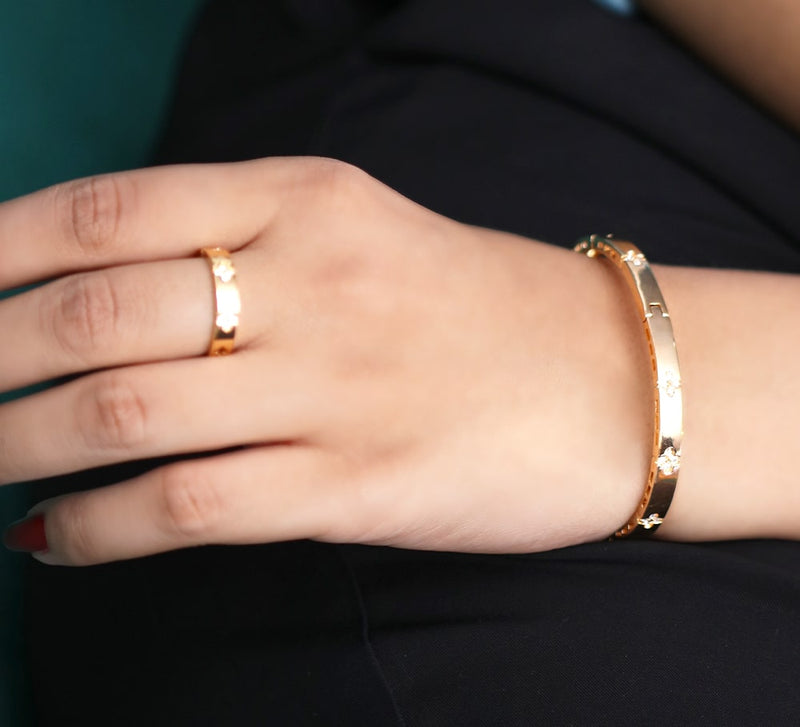 Sleek Signature Cuff Bracelet - Rose Gold