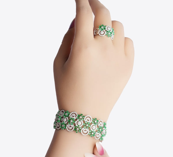 EMERALD MARQUISE FLORAL ADJUSTABLE BRACELET WITH RING